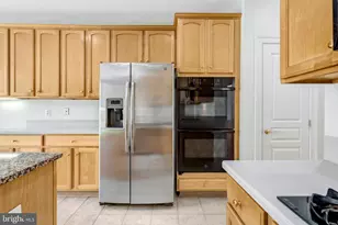 5257 Winter View Dr, Alexandria, VA 22312 - Photo 32