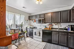 7790 Euclid Way, Springfield, VA 22153 - Photo 4