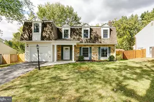 12856 Fantasia Dr, Herndon, VA 20170 - Photo 2