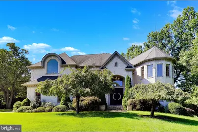 6639 Locust Way, Annandale, VA 22003 - Photo 1