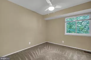 2665 Glengyle Dr, Vienna, VA 22181 - Photo 18