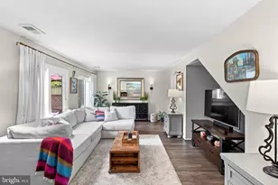 11082 Saffold Way, Reston, VA 20190 - Photo 4