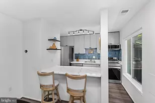 11082 Saffold Way, Reston, VA 20190 - Photo 12
