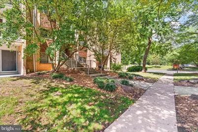 8004 Chanute Place #3, Falls Church, VA 22042 - Photo 4