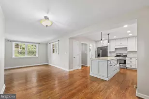 2722 Woodley Pl, Falls Church, VA 22046 - Photo 16