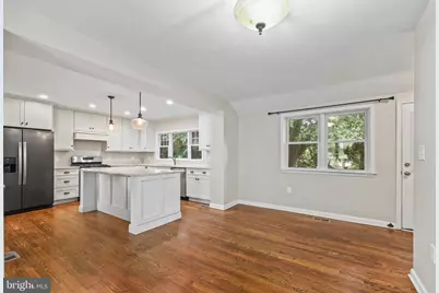2722 Woodley Place, Falls Church, VA 22046 - Photo 10
