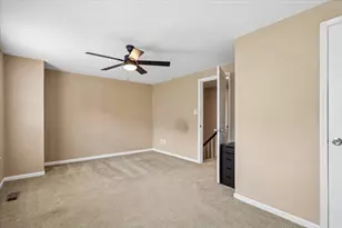 2984 Braxton Wood Ct, Fairfax, VA 22031 - Photo 16