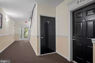 1509 North Point Dr, Reston, VA 20194 - Photo 4
