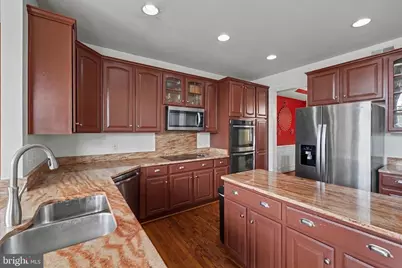 7660 Henry Knox Drive, Lorton, VA 22079 - Photo 16