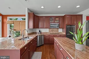 7660 Henry Knox Dr, Lorton, VA 22079 - Photo 18