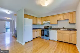 4405 Elan Ct, Annandale, VA 22003 - Photo 6