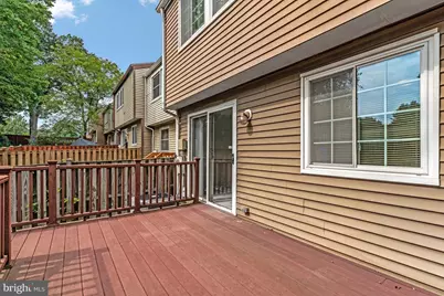 8025 Tyson Oaks Circle, Vienna, VA 22182 - Photo 32