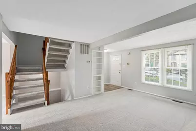 8025 Tyson Oaks Circle, Vienna, VA 22182 - Photo 22