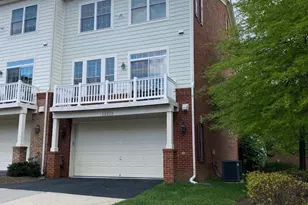 12239 Water Elm Ln, Fairfax, VA 22030 - Photo 2