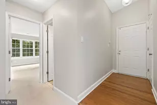 7507 Ashby Ln, Alexandria, VA 22315 - Photo 2