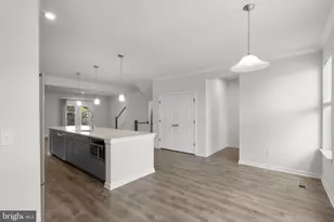 2604 Loganberry Dr, Herndon, VA 20171 - Photo 18