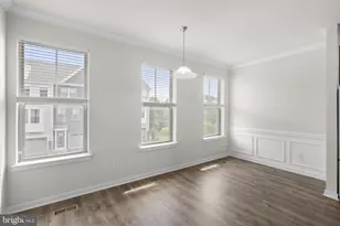 2604 Loganberry Dr, Herndon, VA 20171 - Photo 16