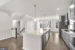 2604 Loganberry Dr, Herndon, VA 20171 - Photo 12