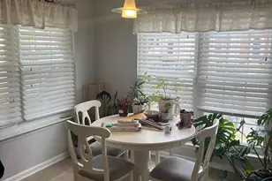 7435 Digby Grn, Alexandria, VA 22315 - Photo 6