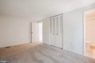 11571 Shadbush Court, Reston, VA 20191 - Photo 10