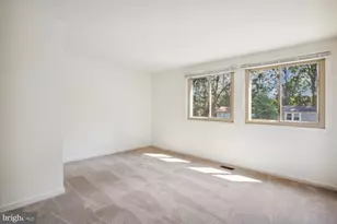 11571 Shadbush Ct, Reston, VA 20191 - Photo 12