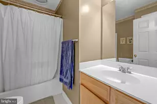 12753 Heron Ridge Dr, Fairfax, VA 22030 - Photo 30