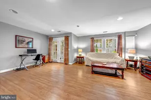 12753 Heron Ridge Dr, Fairfax, VA 22030 - Photo 32