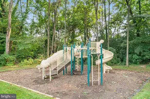 6137 Leesburg Pike, Falls Church, VA 22041 - Photo 32