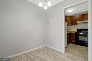 6137 Leesburg Pike, Falls Church, VA 22041 - Photo 10