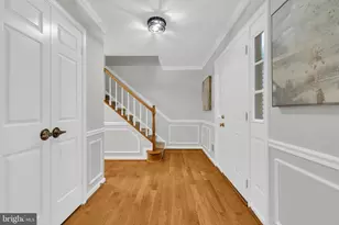 9900 Shady Cove Dr, Fairfax Station, VA 22039 - Photo 8