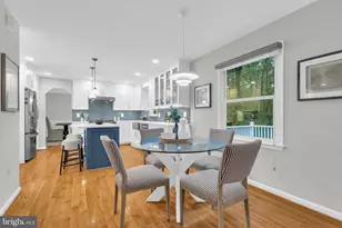 9900 Shady Cove Dr, Fairfax Station, VA 22039 - Photo 16