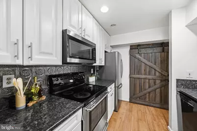 3377 Lakeside View Drive #19-2, Falls Church, VA 22041 - Photo 18
