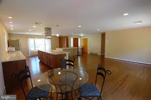 2603 Beacon Hill Rd, Alexandria, VA 22306 - Photo 4