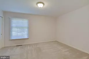 2025 Post Rd, Vienna, VA 22181 - Photo 22
