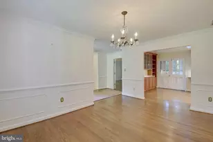 2025 Post Rd, Vienna, VA 22181 - Photo 8
