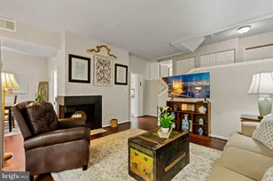 11561 Rolling Green Ct, Reston, VA 20191 - Photo 10