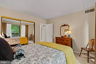 11561 Rolling Green Ct, Reston, VA 20191 - Photo 32