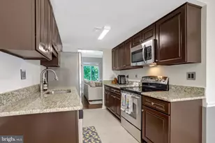7936 Spring Forest Ct, Springfield, VA 22152 - Photo 12