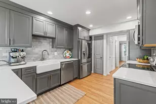 6154 Wellington Commons Dr, Alexandria, VA 22310 - Photo 4