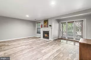 6154 Wellington Commons Dr, Alexandria, VA 22310 - Photo 20