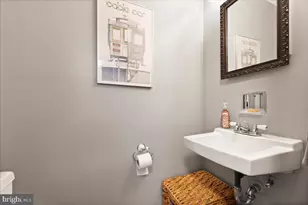 14419 Golden Oak Ct, Centreville, VA 20121 - Photo 14