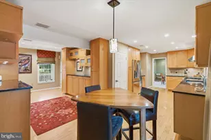 5803 Hall St, Burke, VA 22015 - Photo 14