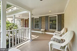 5803 Hall St, Burke, VA 22015 - Photo 6
