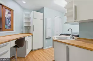 5803 Hall St, Burke, VA 22015 - Photo 28