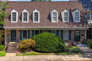 7384 Hallcrest Dr, McLean, VA 22102 - Photo 2