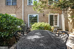 7384 Hallcrest Dr, McLean, VA 22102 - Photo 42