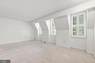 7384 Hallcrest Dr, McLean, VA 22102 - Photo 24
