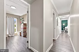 8602 Village Square Dr, Alexandria, VA 22309 - Photo 14