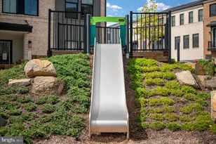 13708 Aviation Pl, Herndon, VA 20171 - Photo 34