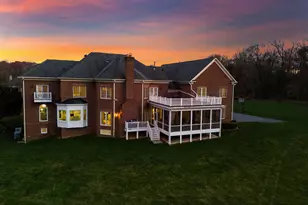 9722 Arnon Chapel Rd, Great Falls, VA 22066 - Photo 134